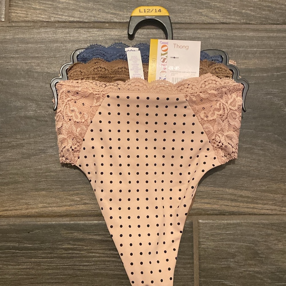 Brand new 3pack thong